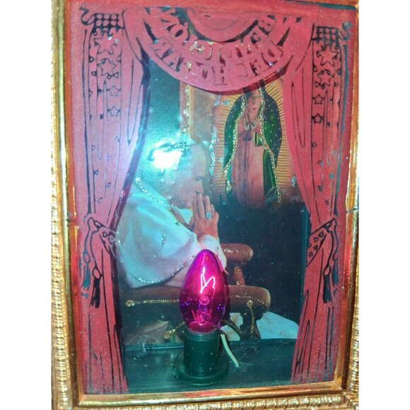 Vintage Pope John Paul II & Our Lady Of Guadalupe Lighted Wall Picture Frame - Picture 6 of 11